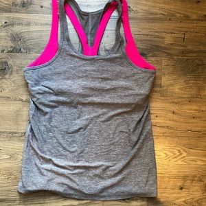 Lululemon size 10 workout top with built-in bra